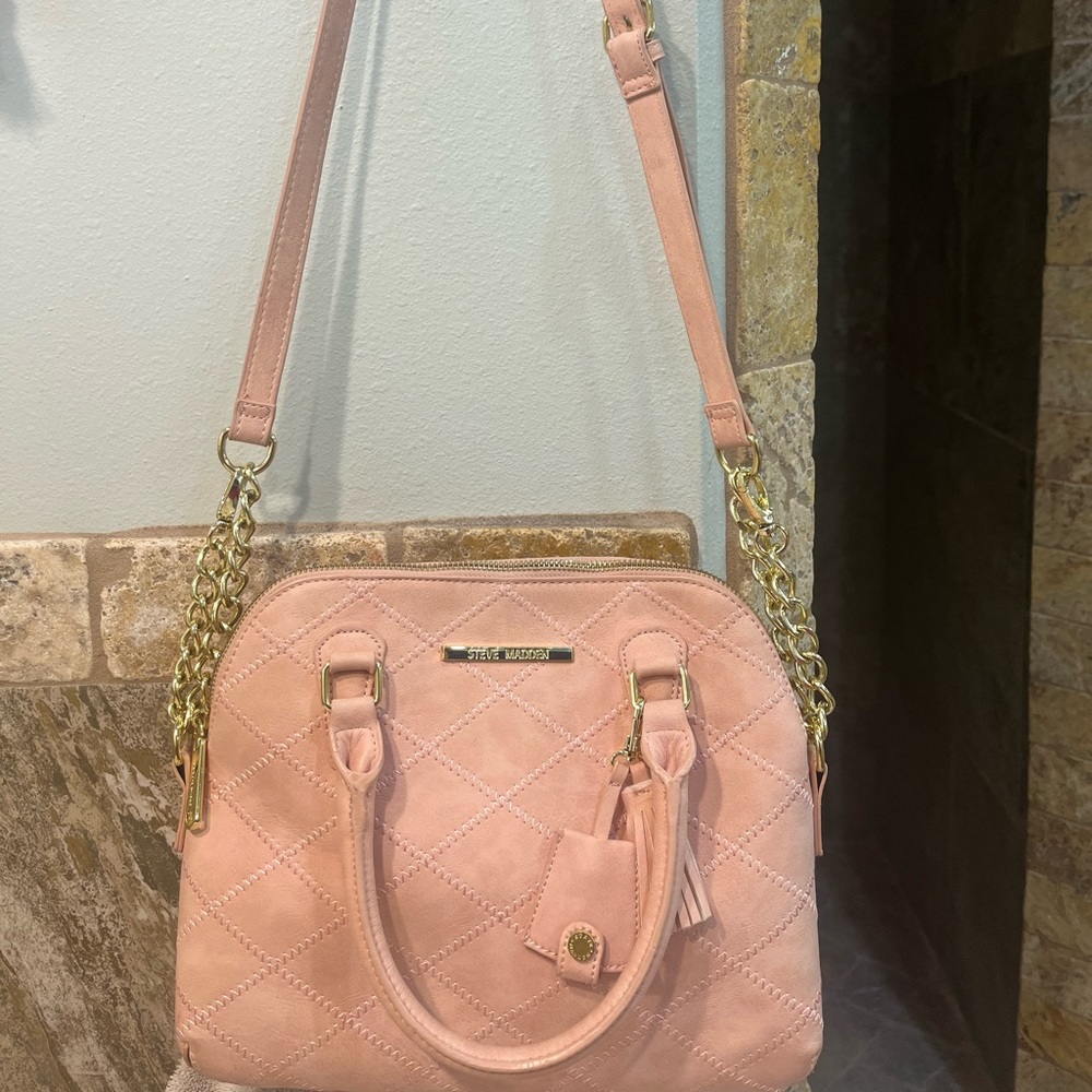 Steve Madden Light Pink handbag.